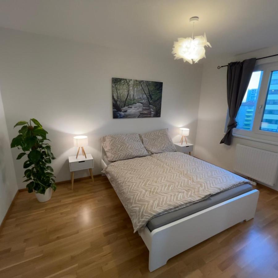 55 M2 Stylish Apartment With Balcony & Parking 维也纳 外观 照片
