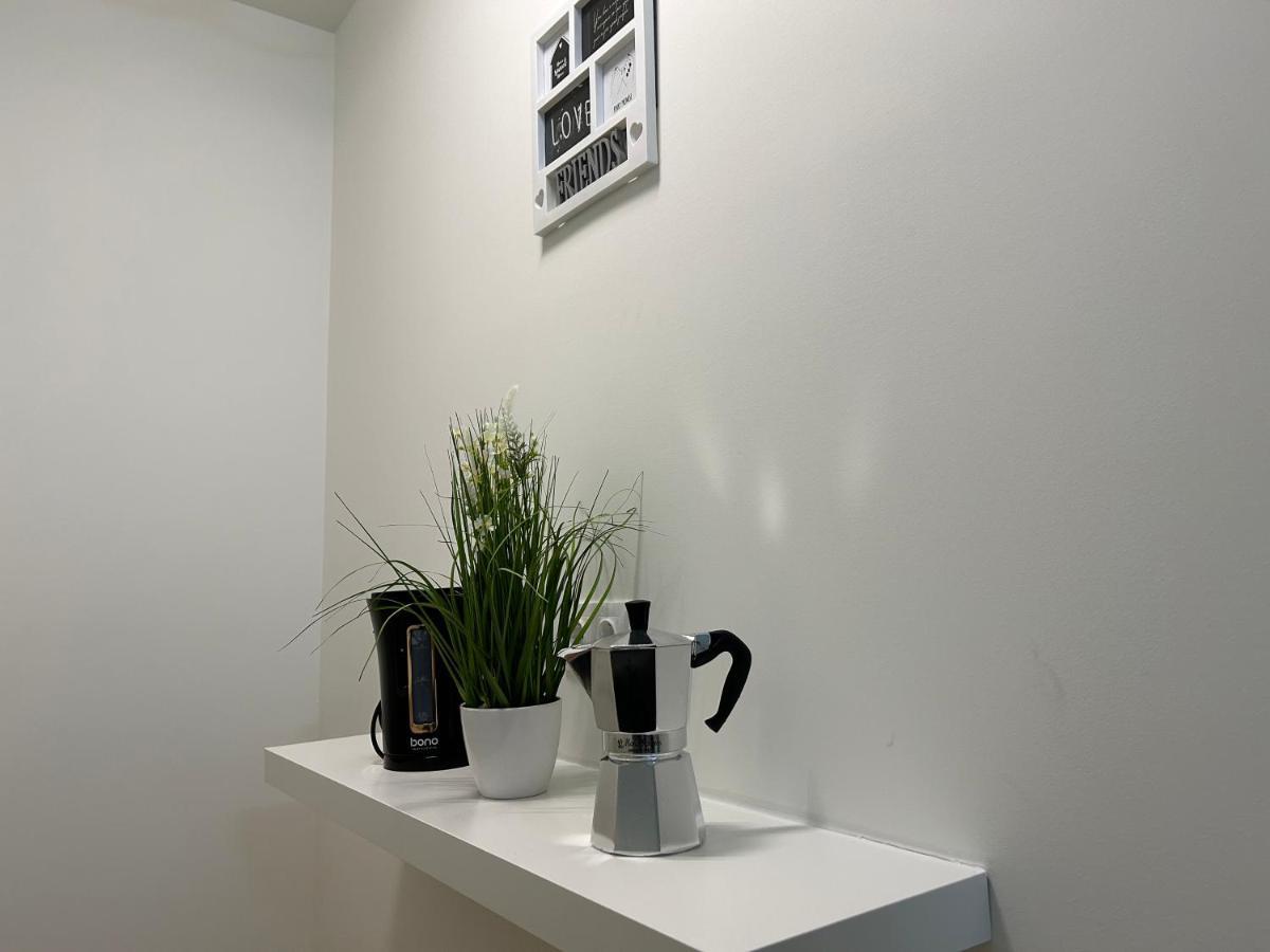 55 M2 Stylish Apartment With Balcony & Parking 维也纳 外观 照片