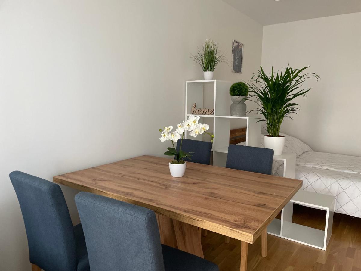 55 M2 Stylish Apartment With Balcony & Parking 维也纳 外观 照片