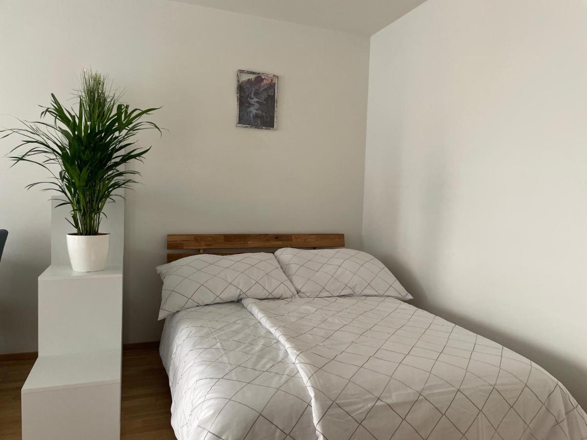 55 M2 Stylish Apartment With Balcony & Parking 维也纳 外观 照片